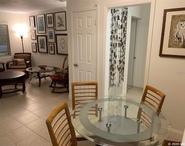 3706 Nw 45th Street - Photo Thumbnail 8