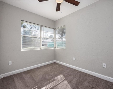 319 Nw 16th Avenue - Photo Thumbnail 18