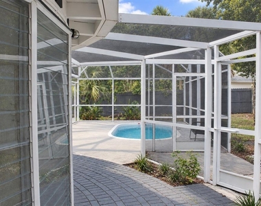 905 W 11th Avenue - Photo Thumbnail 18