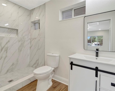7126 Crooked Lake Trail - Photo Thumbnail 30