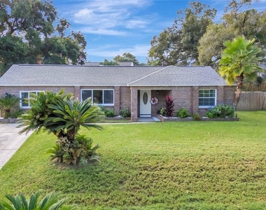 7126 Crooked Lake Trail - Photo Thumbnail 4