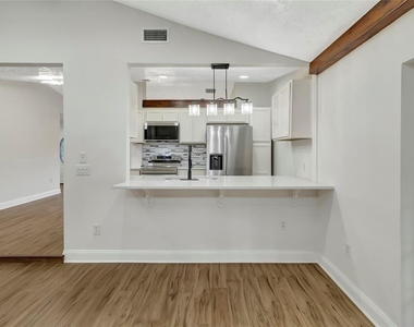 7126 Crooked Lake Trail - Photo Thumbnail 19