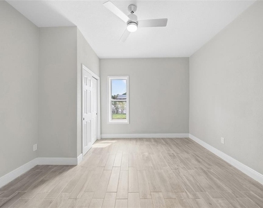 2901 N 20th Street - Photo Thumbnail 14
