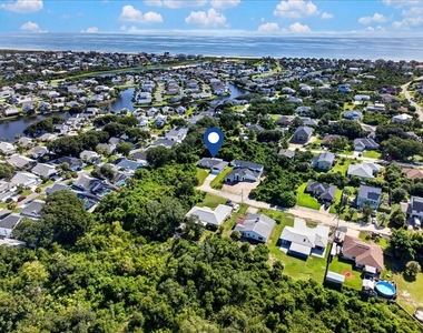 11 Sweetbay Drive - Photo Thumbnail 24