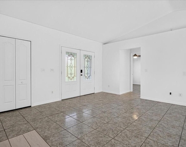 11 Sweetbay Drive - Photo Thumbnail 19