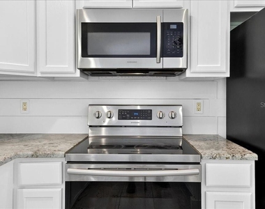 11 Sweetbay Drive - Photo Thumbnail 18