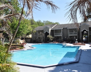 435 Wymore Road - Photo Thumbnail 13