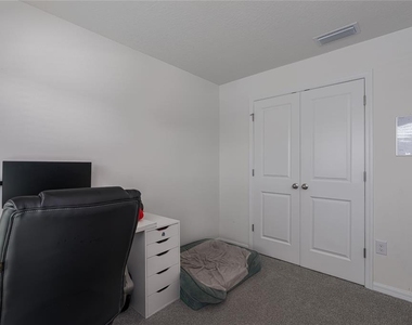 4232 Dovetail Lane - Photo Thumbnail 9