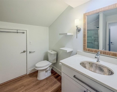 5312 Huntingwood Court - Photo Thumbnail 19