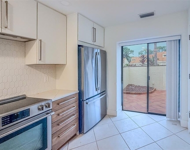 5312 Huntingwood Court - Photo Thumbnail 11