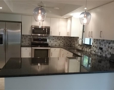 700 Lehigh Road - Photo Thumbnail 5
