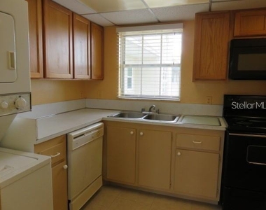 2727 75th Street W - Photo Thumbnail 3