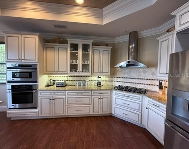 5508 Summit Pointe Circle - Photo Thumbnail 1