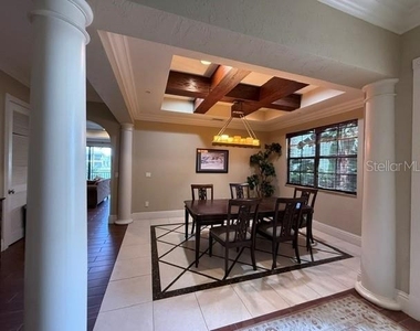 5508 Summit Pointe Circle - Photo Thumbnail 9