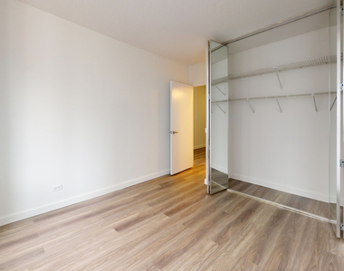 401 E 34th St - Photo Thumbnail 3