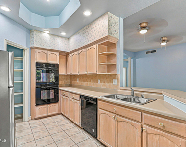 11917 Pueblo Amable Way - Photo Thumbnail 22