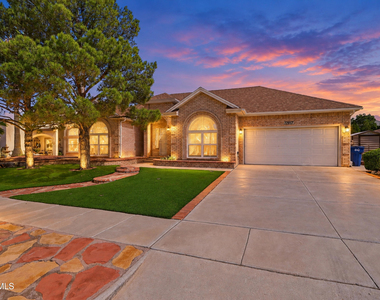 11917 Pueblo Amable Way - Photo Thumbnail 9