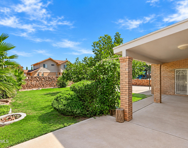 11917 Pueblo Amable Way - Photo Thumbnail 5
