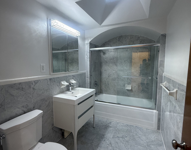 165 East 83rd Street - Photo Thumbnail 8