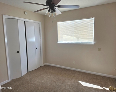 6732 Southwind Drive - Photo Thumbnail 18