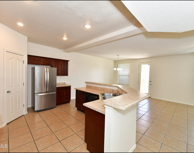 736 Draco Place - Photo Thumbnail 7