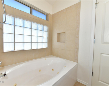 736 Draco Place - Photo Thumbnail 27