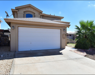 736 Draco Place - Photo Thumbnail 3