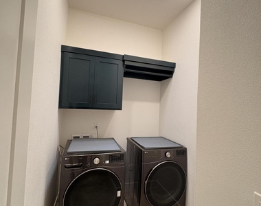 13604 Garforth Avenue - Photo Thumbnail 26