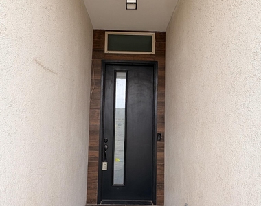 13604 Garforth Avenue - Photo Thumbnail 2