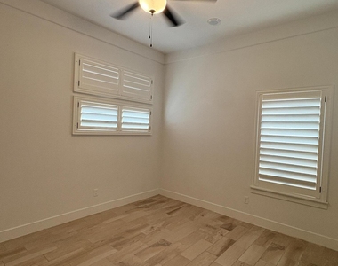 13604 Garforth Avenue - Photo Thumbnail 13