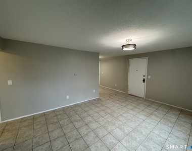 37 Mountain Laurel Drive - Photo Thumbnail 2