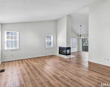 16 Rivendell Drive - Photo Thumbnail 6