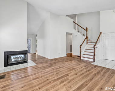 16 Rivendell Drive - Photo Thumbnail 4
