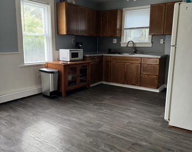 83 83 River Road - Photo Thumbnail 6