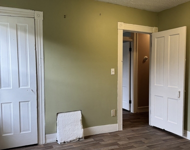 83 83 River Road - Photo Thumbnail 14