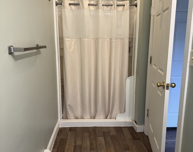 83 83 River Road - Photo Thumbnail 3