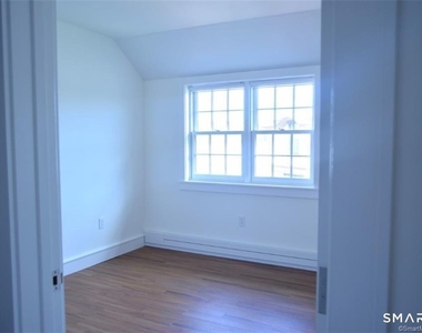 5 Church Lane - Photo Thumbnail 11
