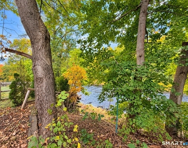 590 Main Street - Photo Thumbnail 16