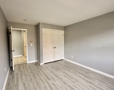 170 Canton Street - Photo Thumbnail 4