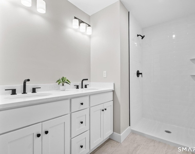 61 West Street - Photo Thumbnail 27