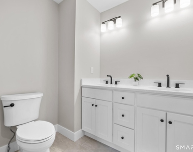 61 West Street - Photo Thumbnail 25