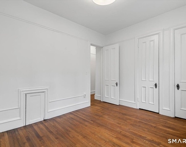 284 Orange Street - Photo Thumbnail 14