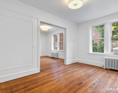 284 Orange Street - Photo Thumbnail 12