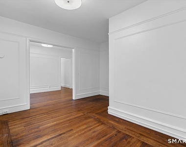 284 Orange Street - Photo Thumbnail 7