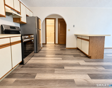 24 West Road - Photo Thumbnail 4