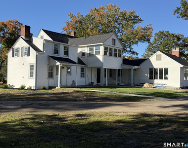 892 Main Street - Photo Thumbnail 16