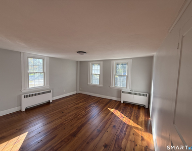 892 Main Street - Photo Thumbnail 9