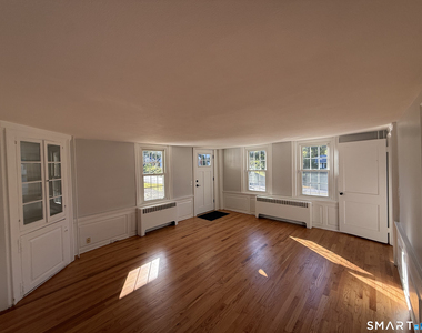 892 Main Street - Photo Thumbnail 8