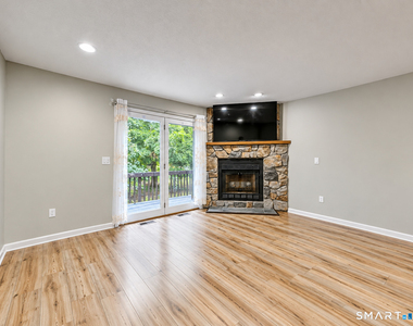 704 Mill Pond Drive - Photo Thumbnail 10