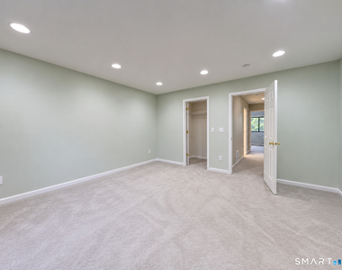 704 Mill Pond Drive - Photo Thumbnail 15